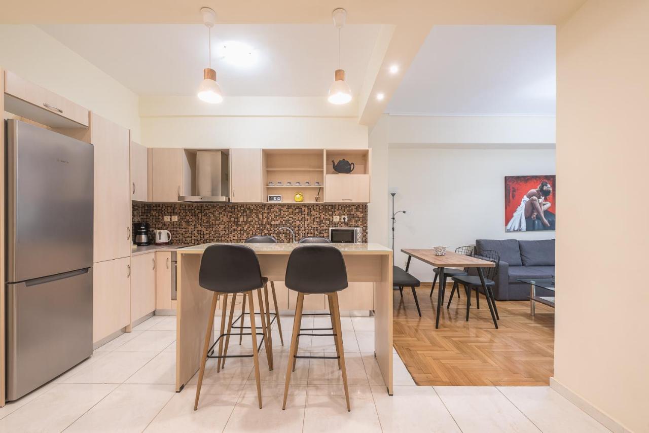Elegant Home In Quiet Street By Cloudkeys เอเธนส์ ภายนอก รูปภาพ